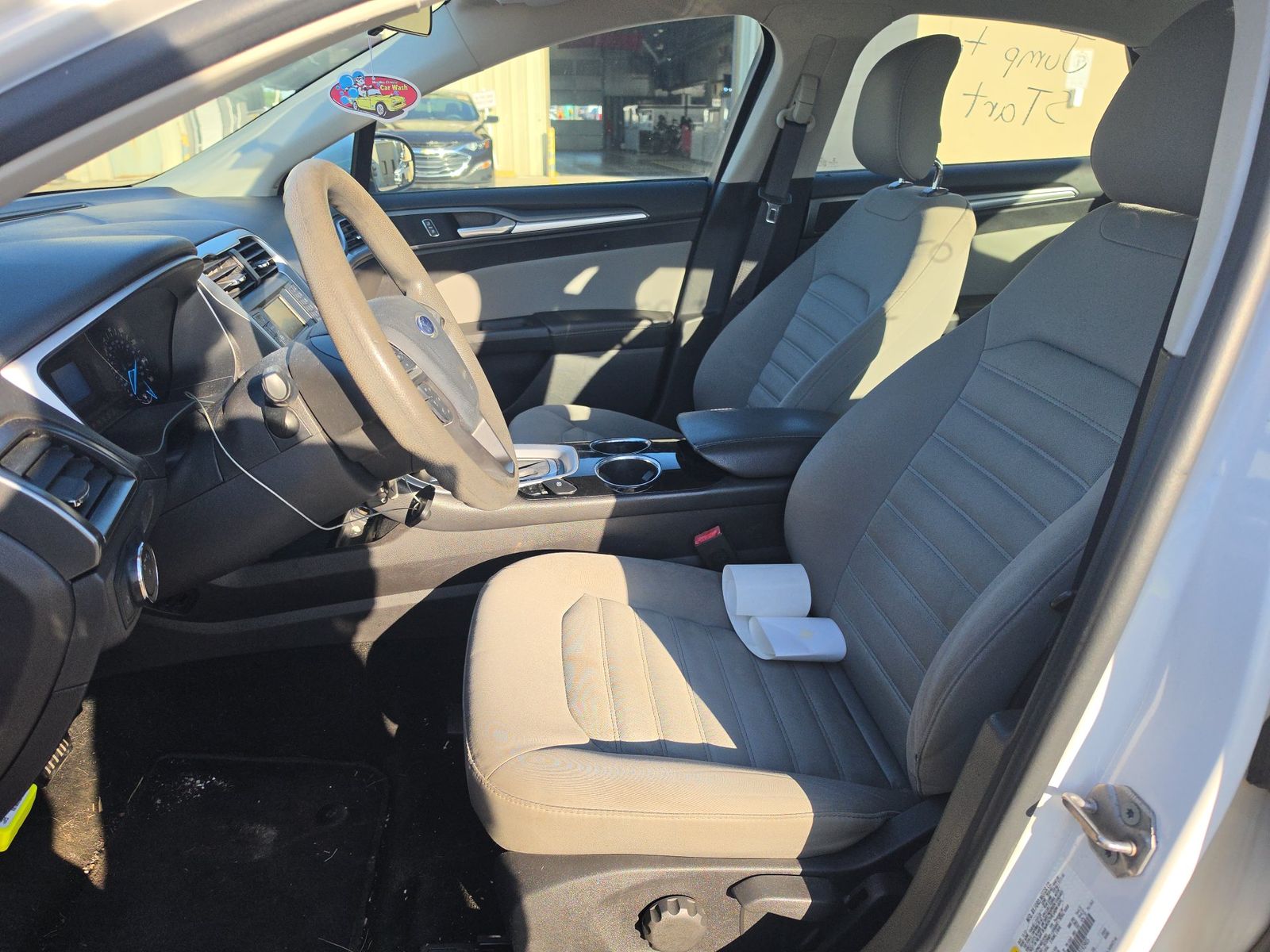 FORD FUSION - 8
