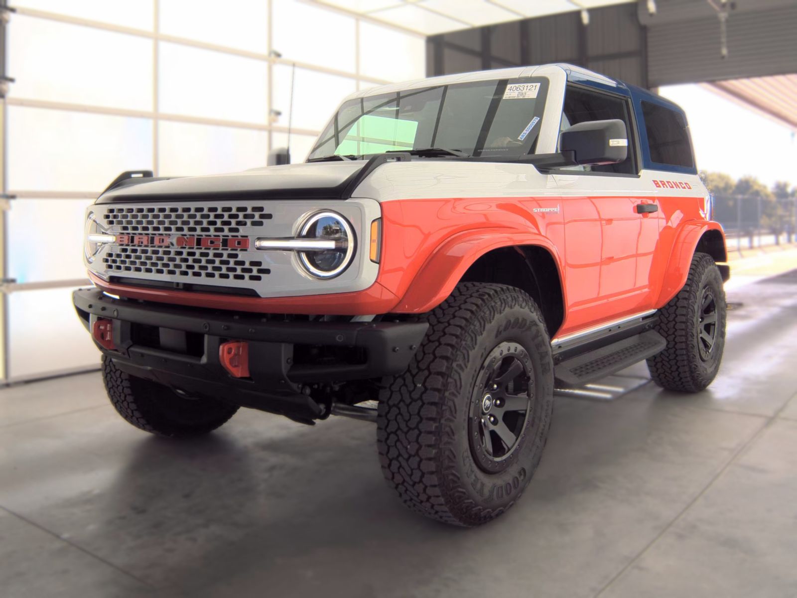 FORD BRONCO - 1