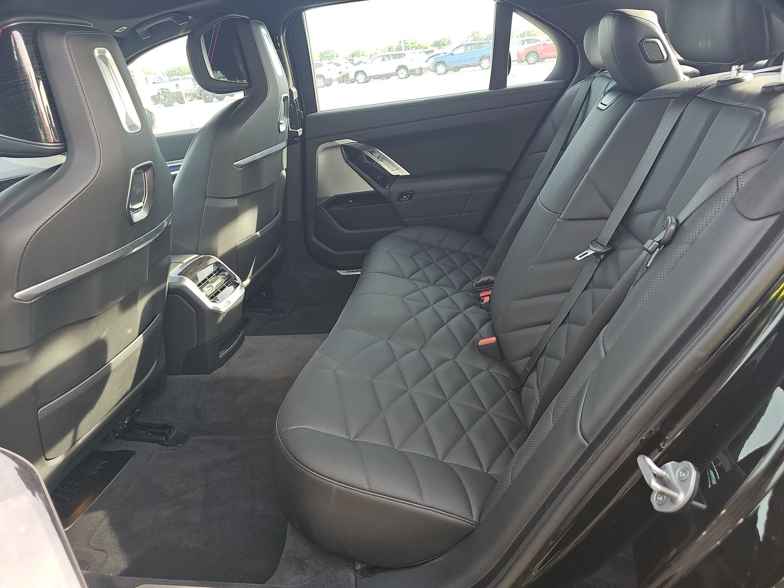 2025 BMW 7 Series 740i xDrive AWD