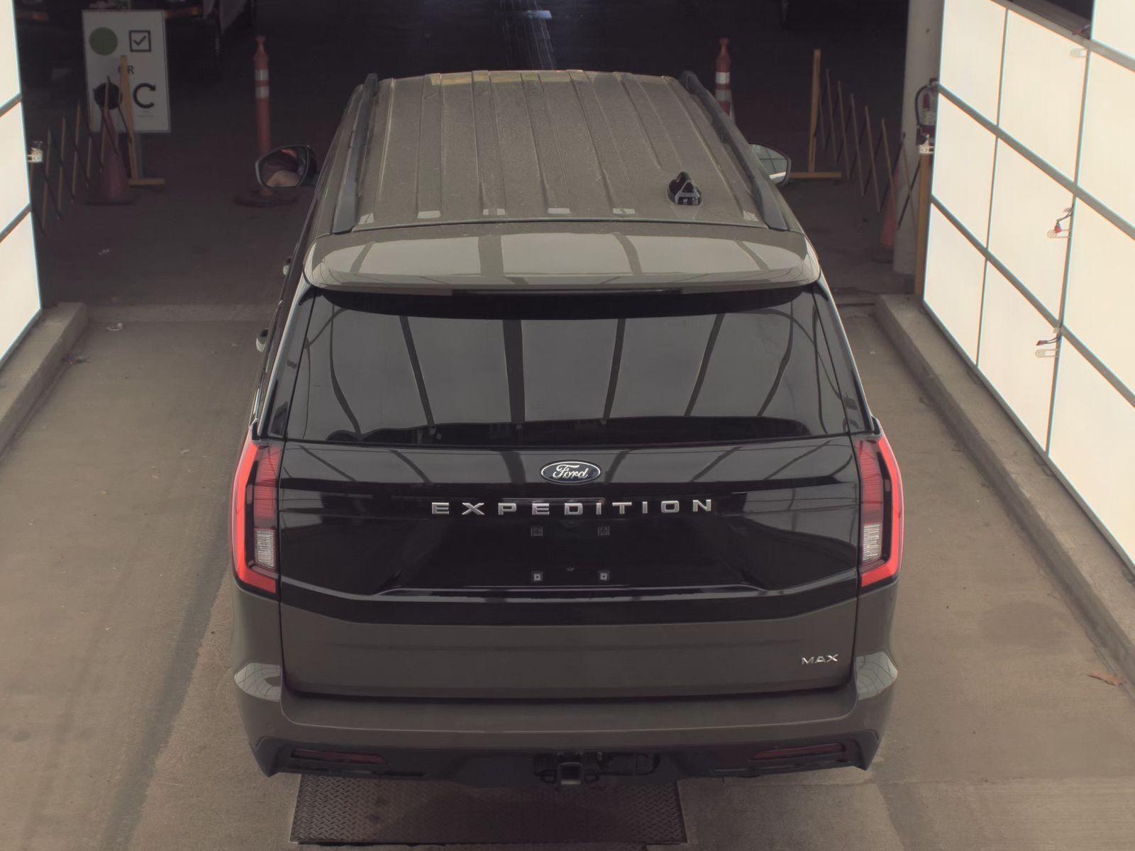 FORD EXPEDITION MAX - 7