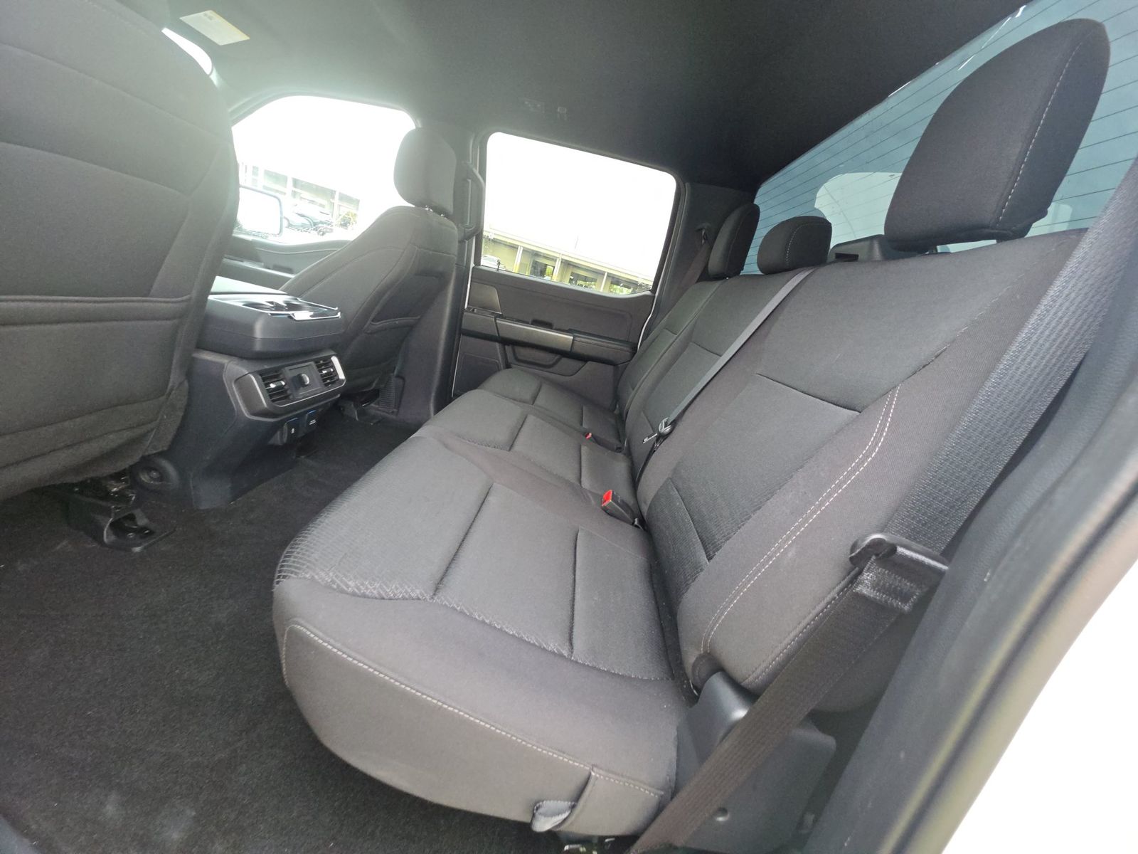 2024 Ford F-150 XLT FWD