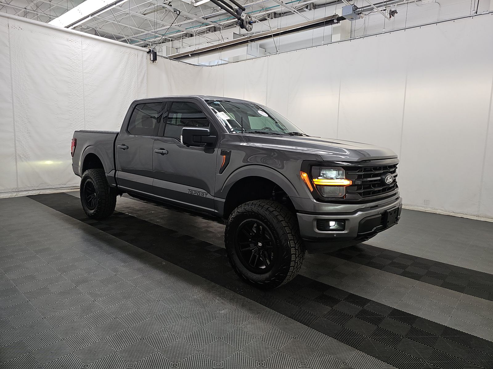 FORD F-150 - 4