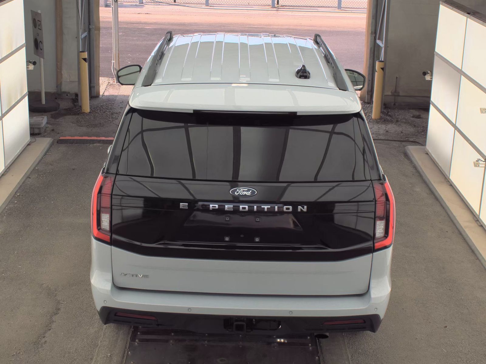 FORD EXPEDITION - 7
