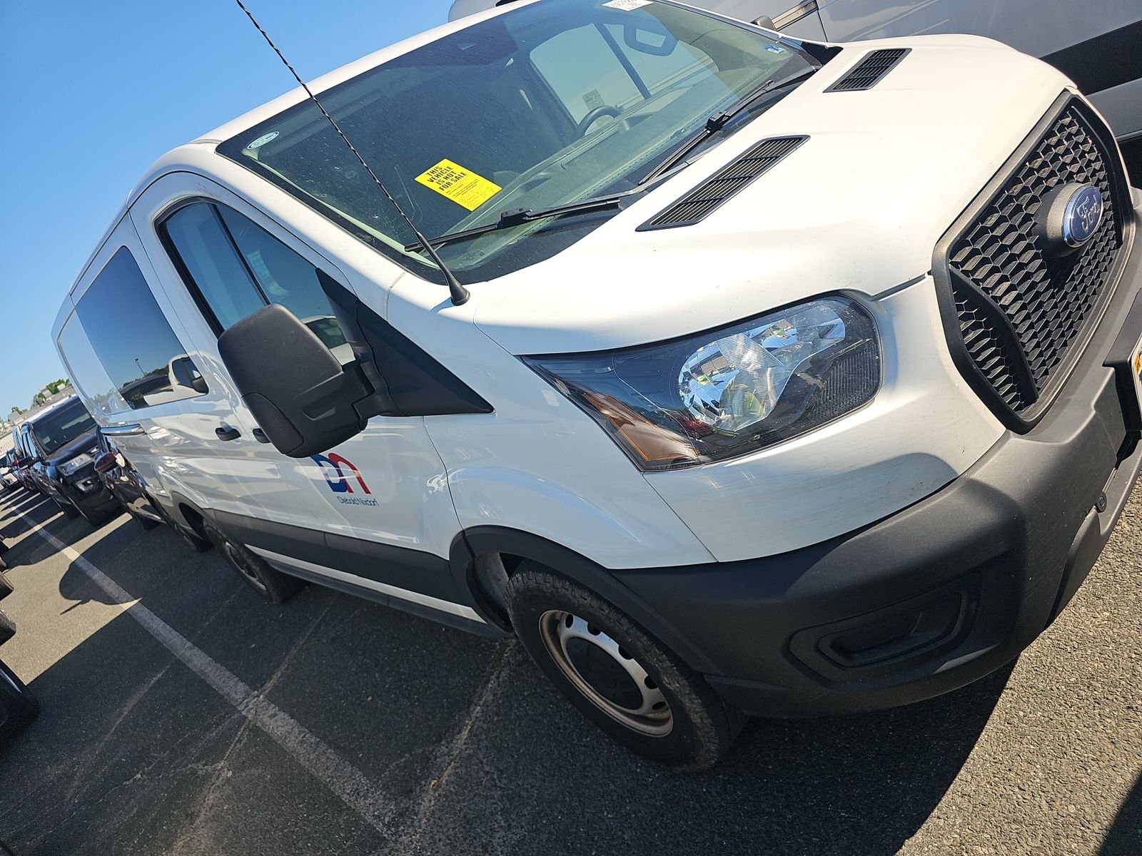 FORD TRANSIT 150 - 4