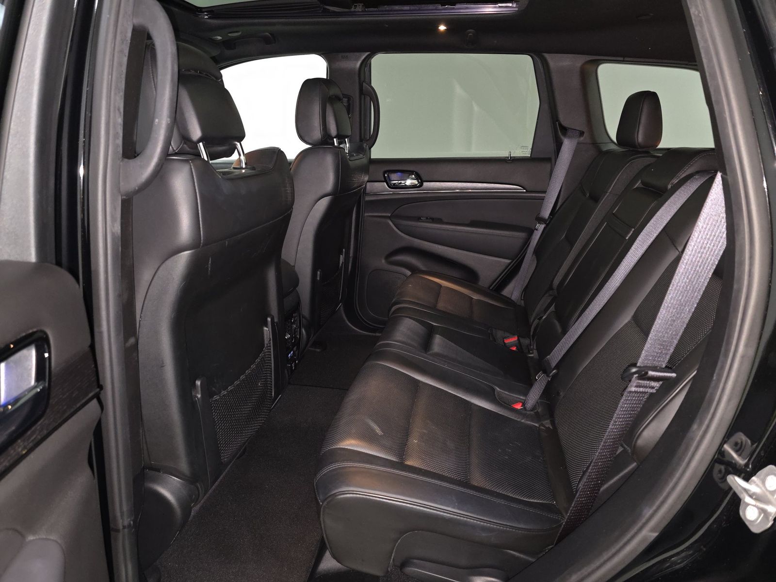 2019 Jeep Grand Cherokee Overland High Altitude Edition AWD