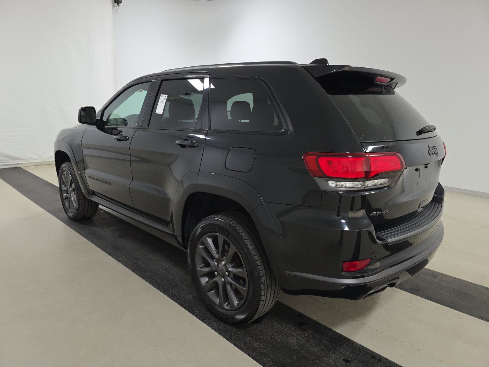 2019 Jeep Grand Cherokee Overland High Altitude Edition AWD