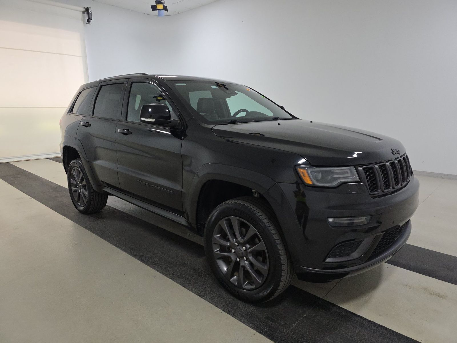 2019 Jeep Grand Cherokee Overland High Altitude Edition AWD