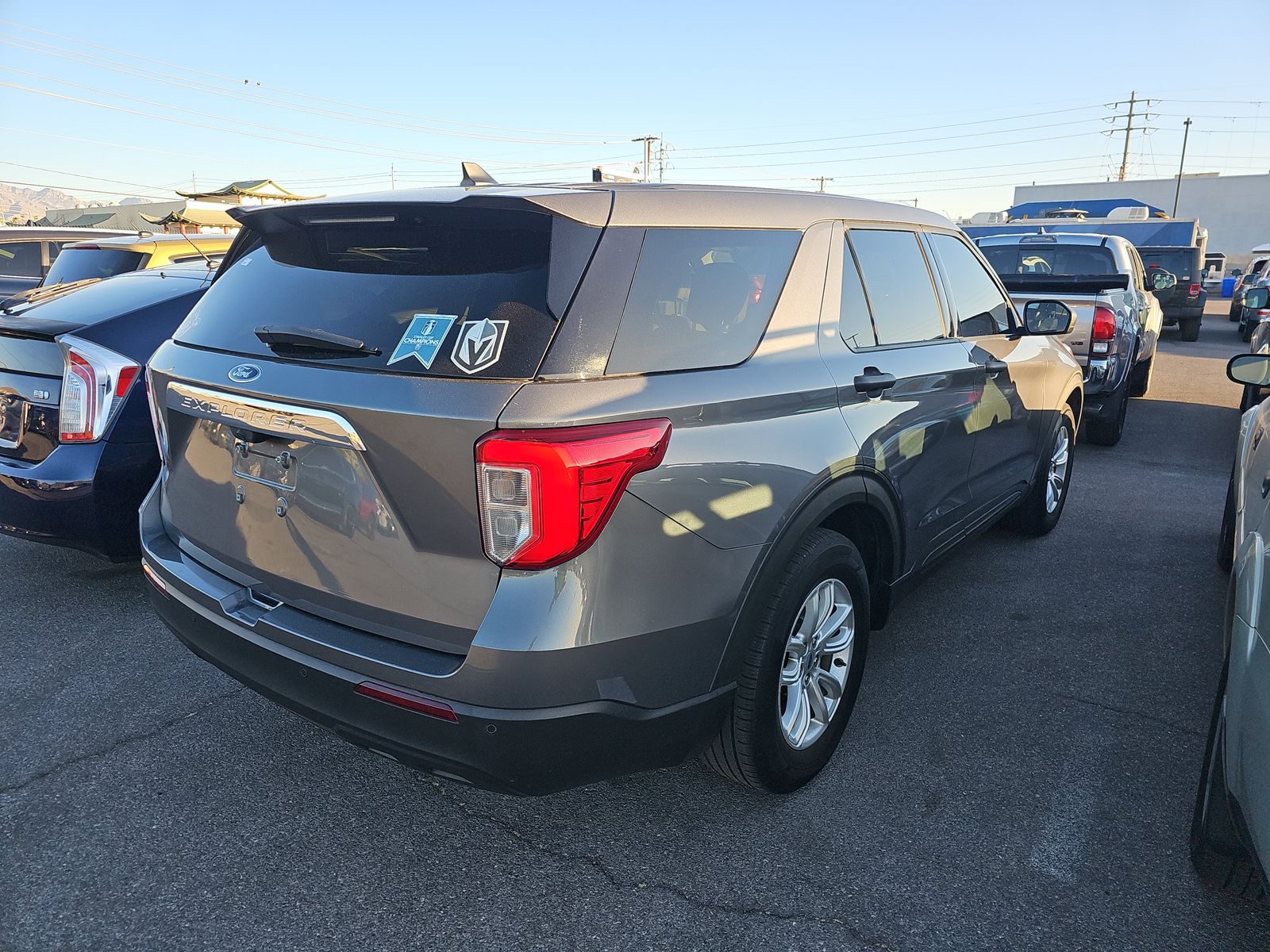 FORD EXPLORER - 5