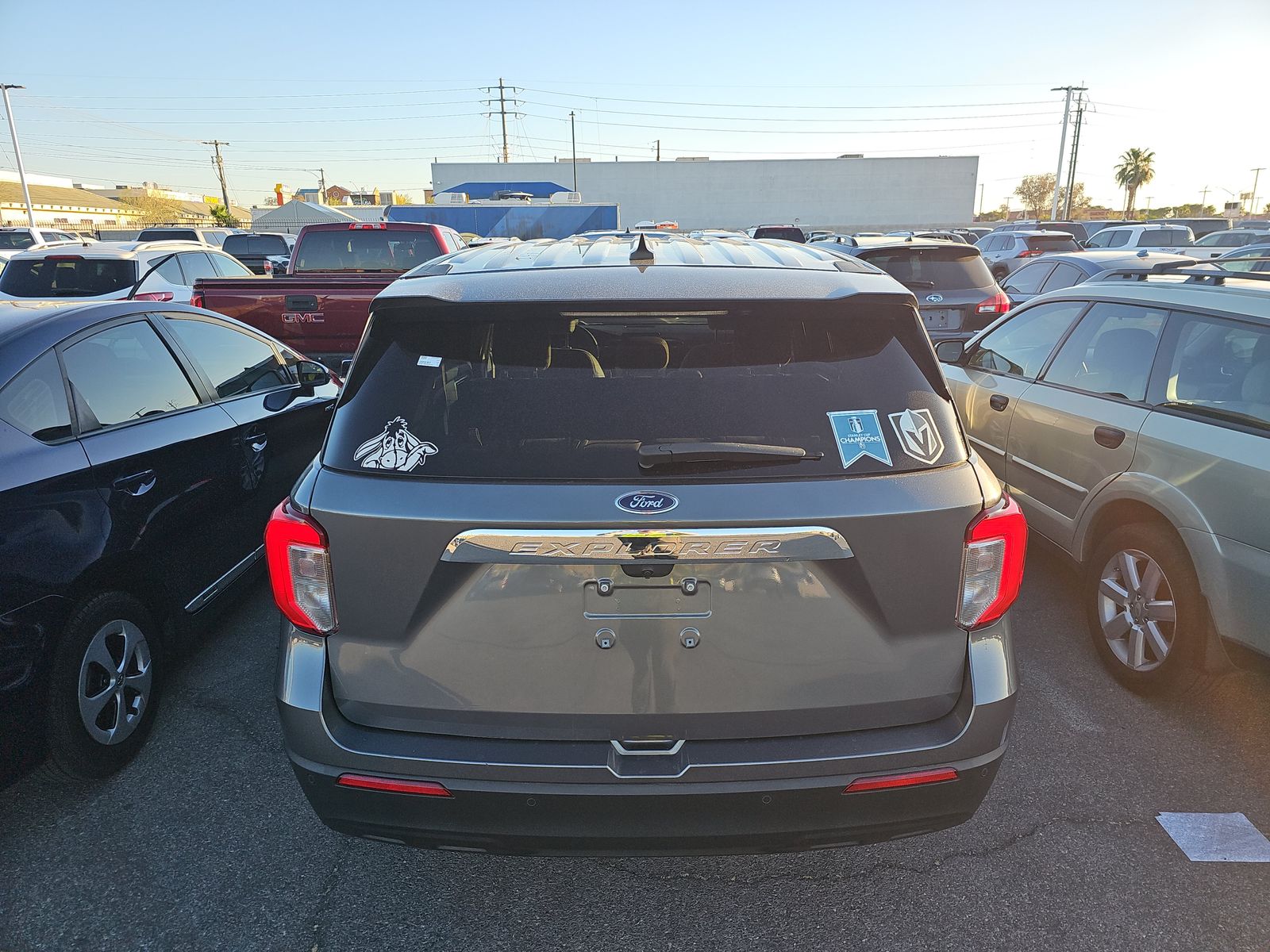 FORD EXPLORER - 6