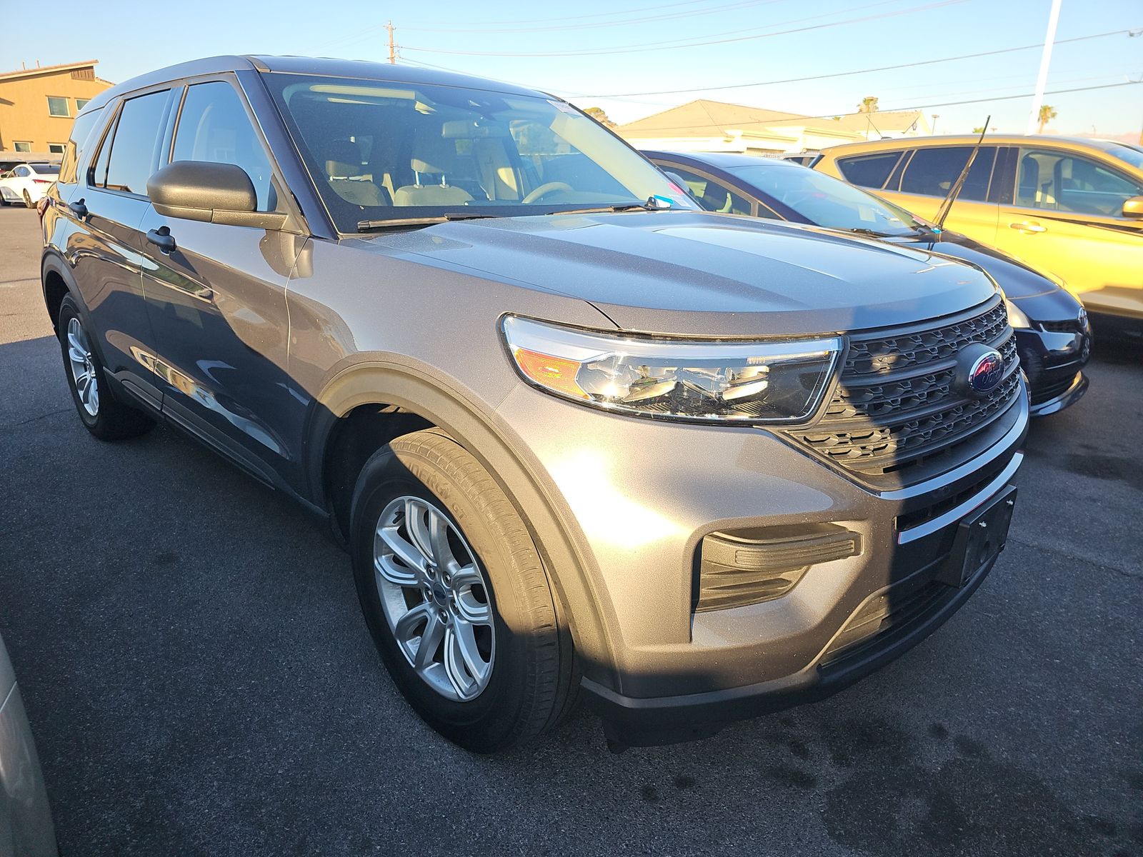 FORD EXPLORER - 4
