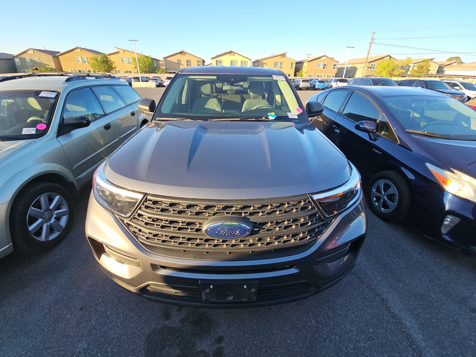 FORD EXPLORER - 3