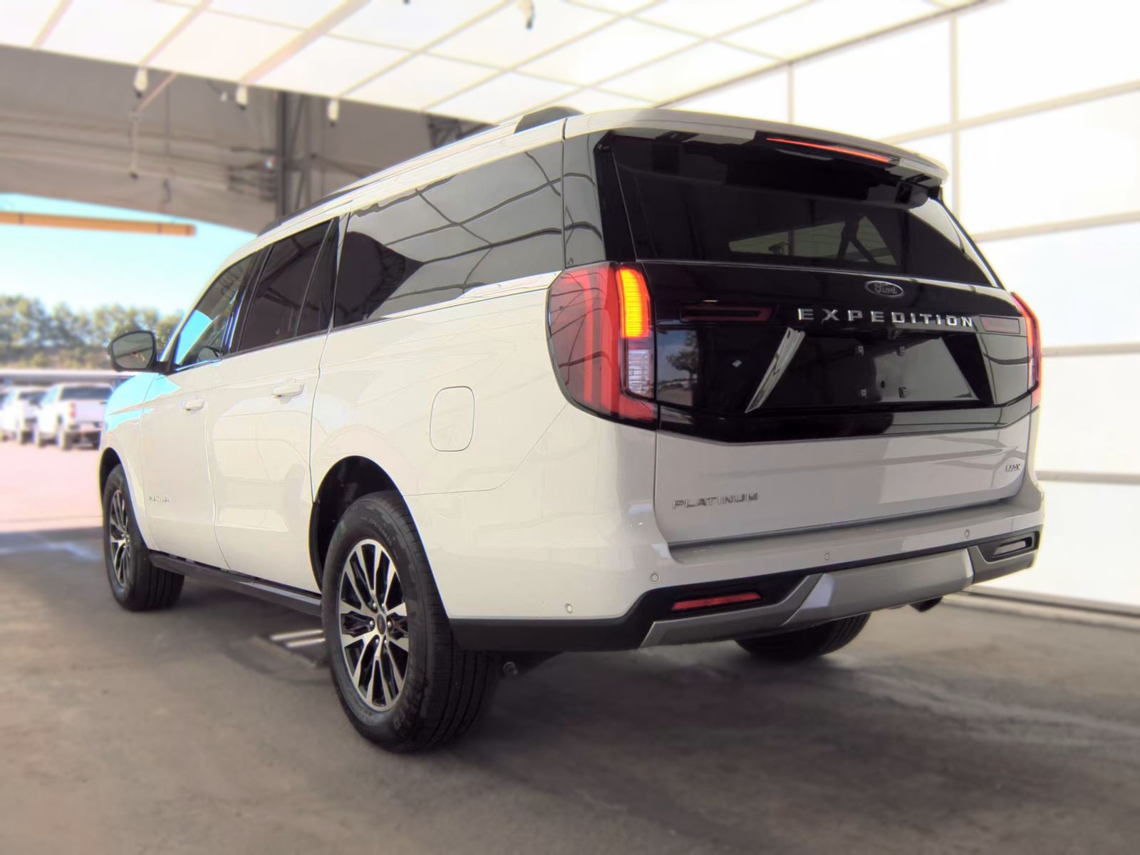 FORD EXPEDITION MAX - 9