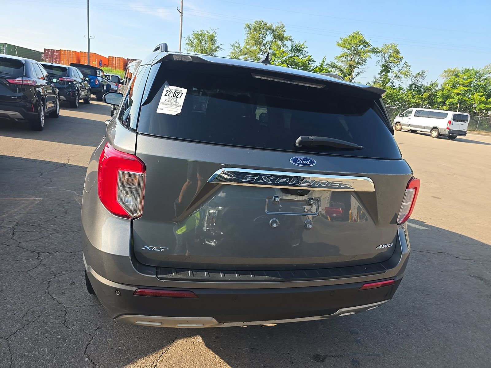 FORD EXPLORER - 6
