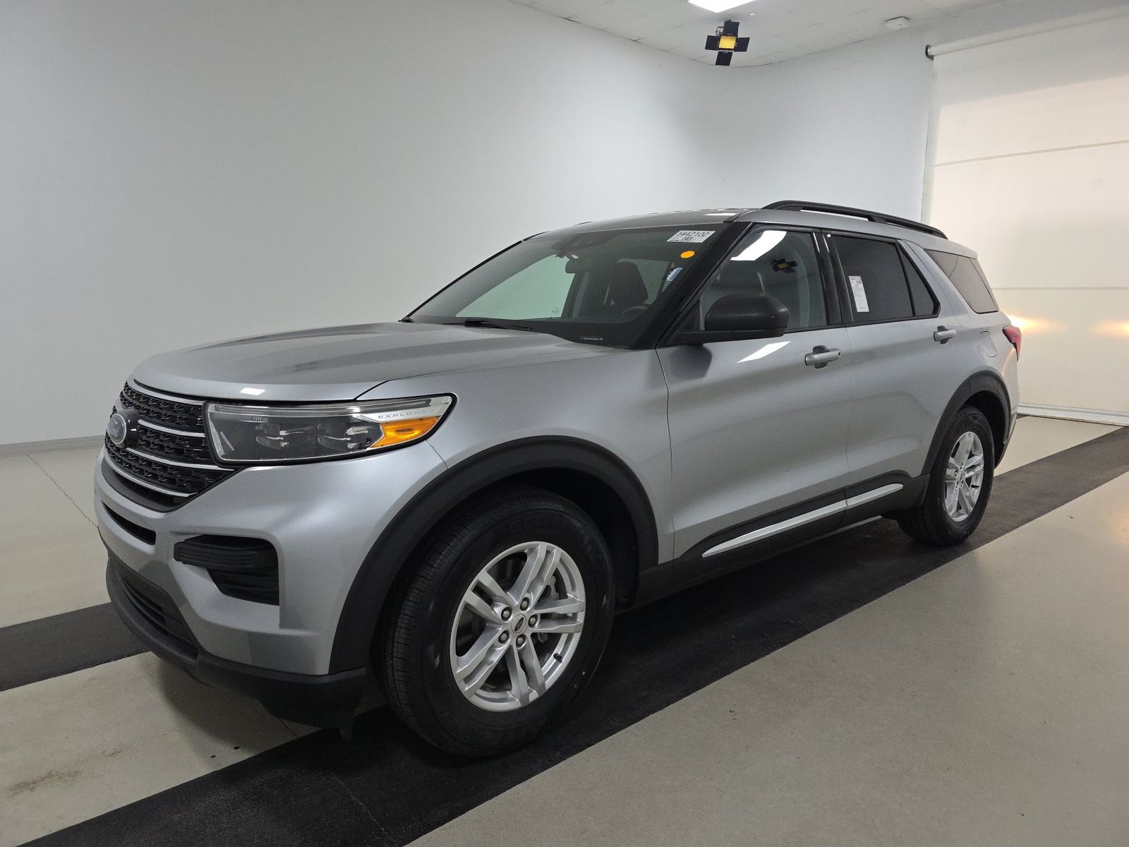 FORD EXPLORER - 1