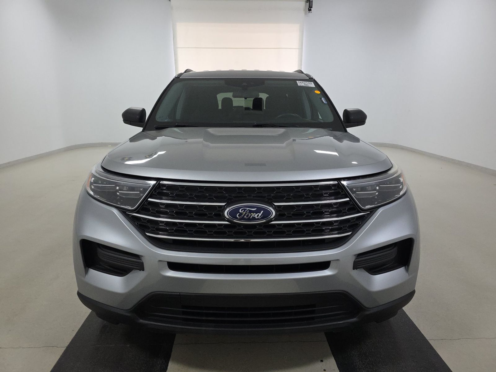 FORD EXPLORER - 3
