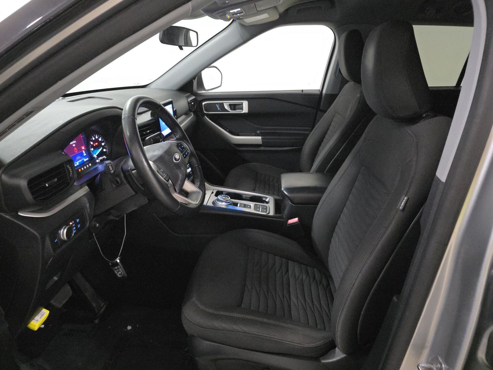 FORD EXPLORER - 8