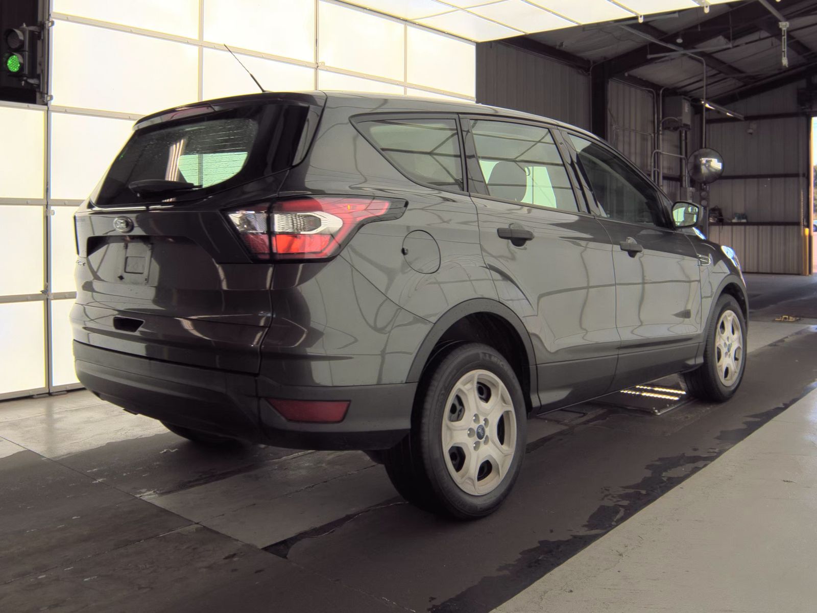 FORD ESCAPE - 6