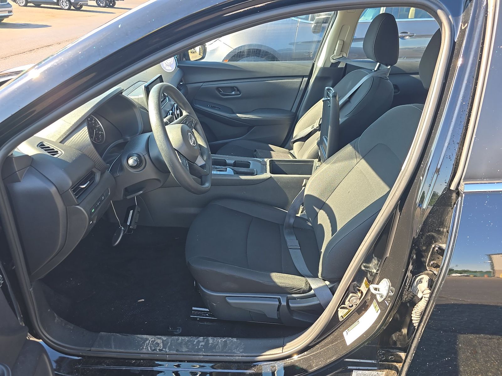 NISSAN SENTRA - 1