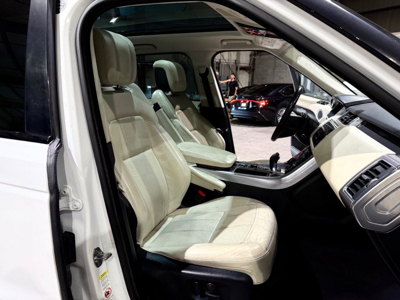 2020 Land Rover Range Rover Sport HSE AWD