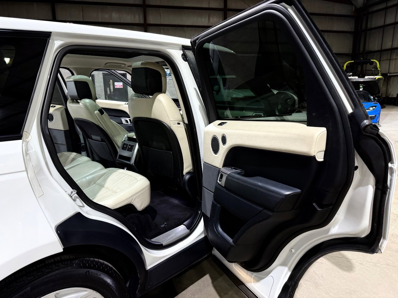 2020 Land Rover Range Rover Sport HSE AWD