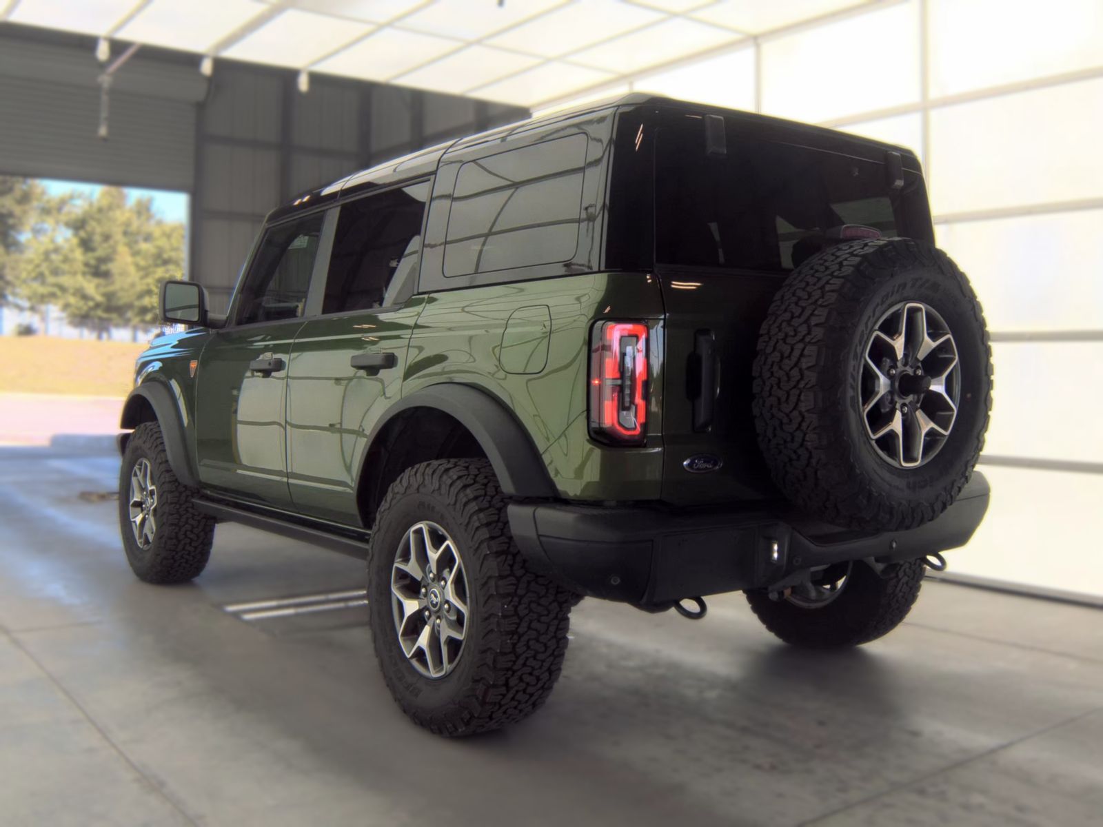 FORD BRONCO - 9
