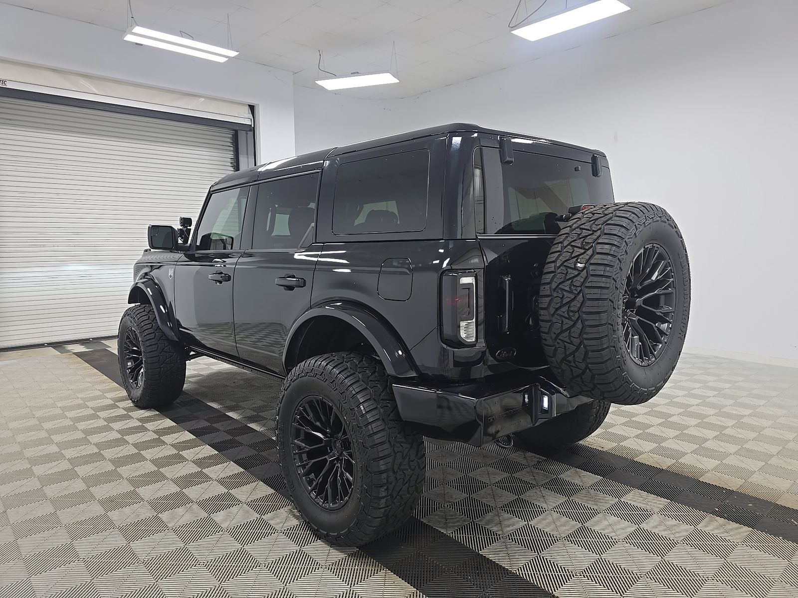 FORD BRONCO - 7