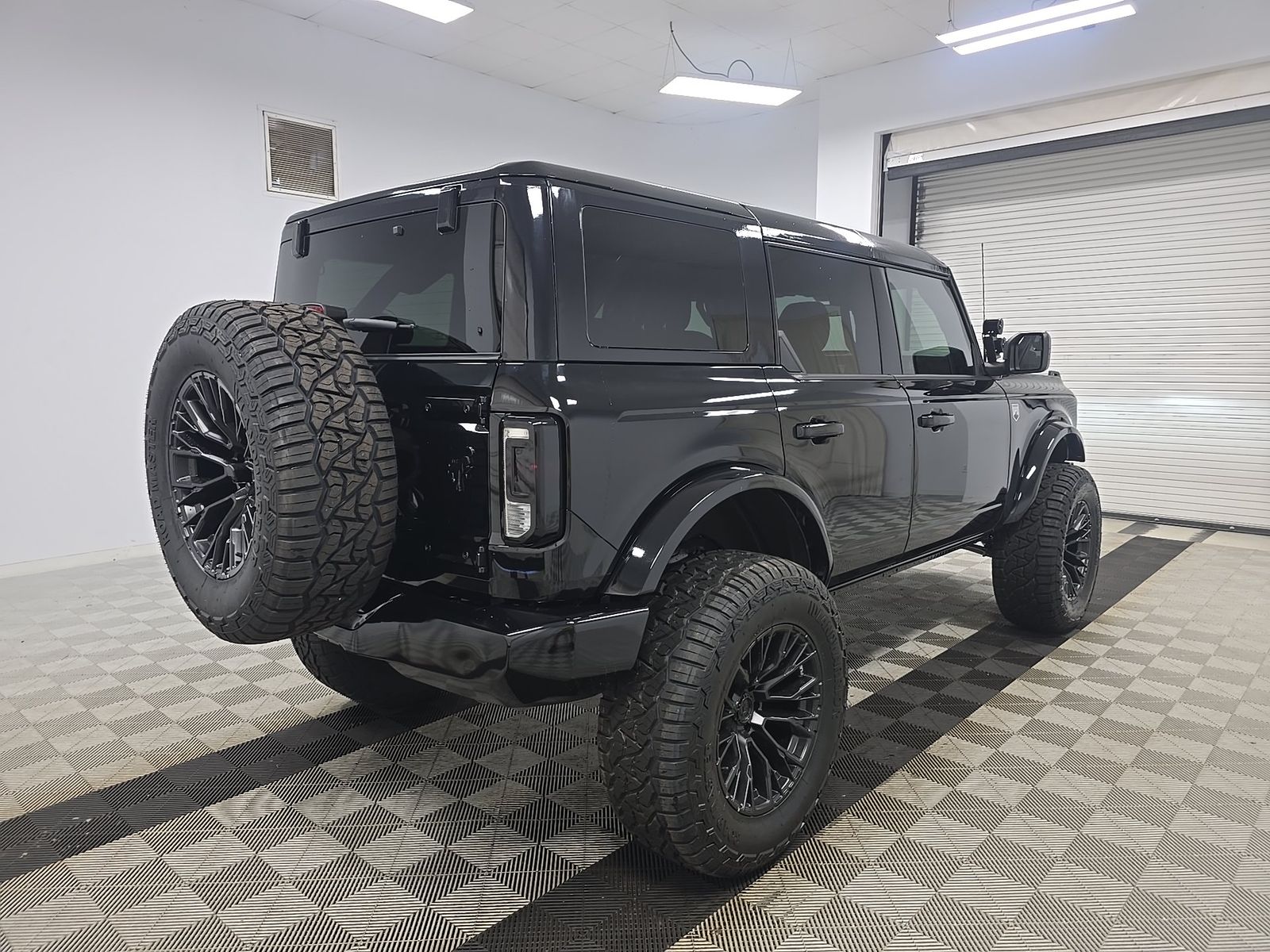 FORD BRONCO - 5