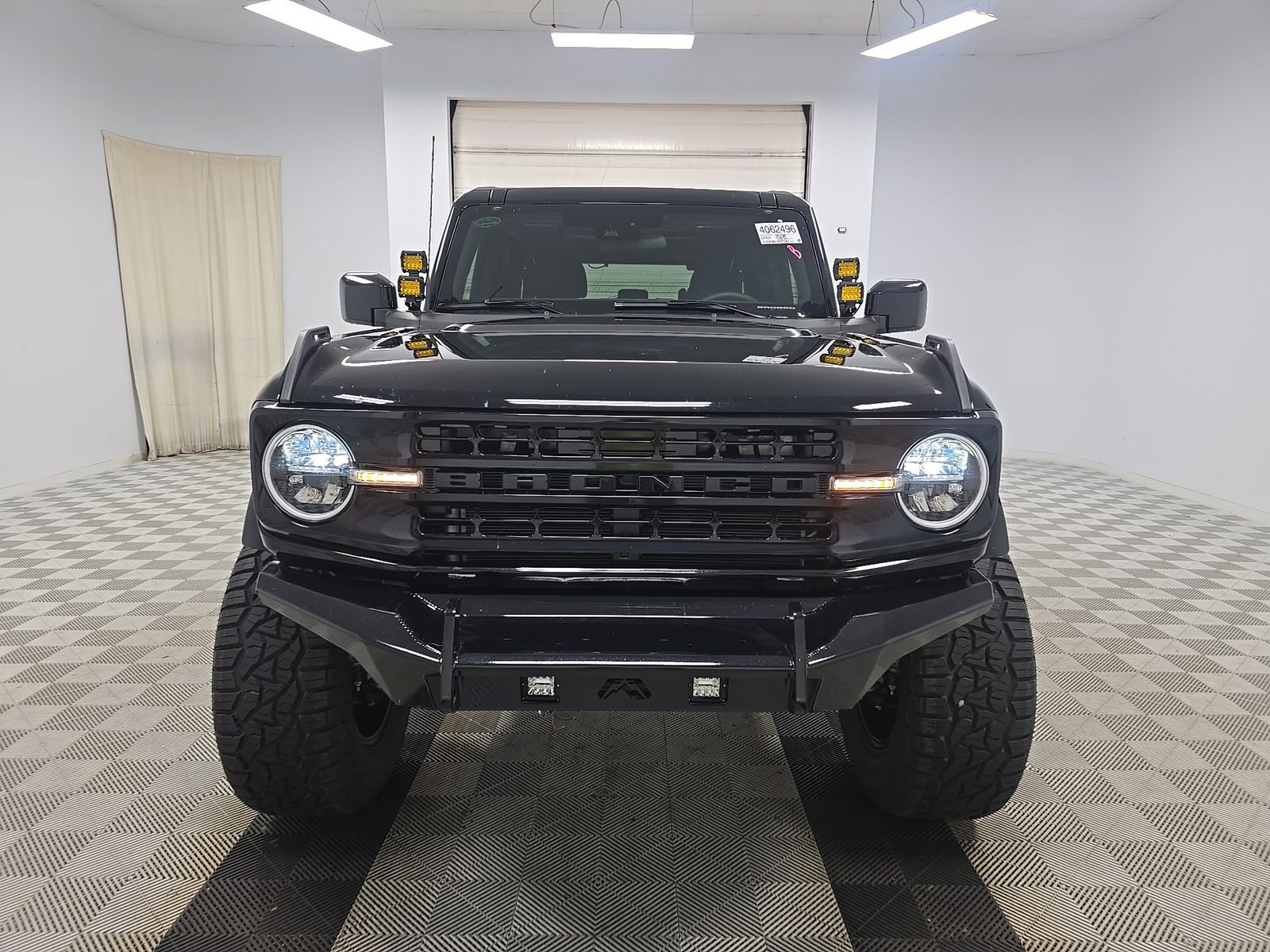 FORD BRONCO - 3
