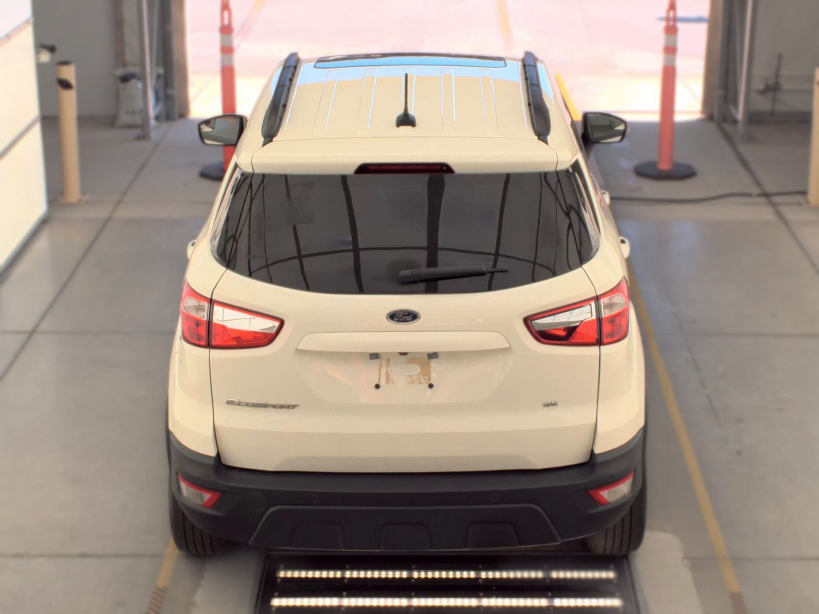 FORD ECOSPORT - 7