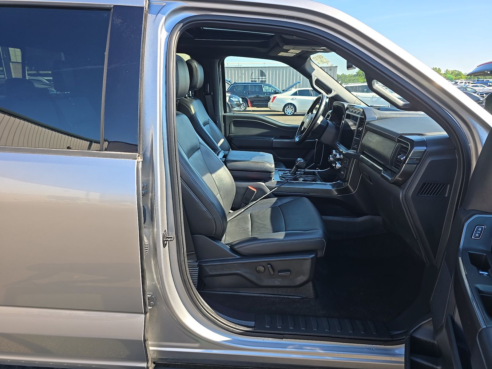 2023 Ford F-150 XLT AWD