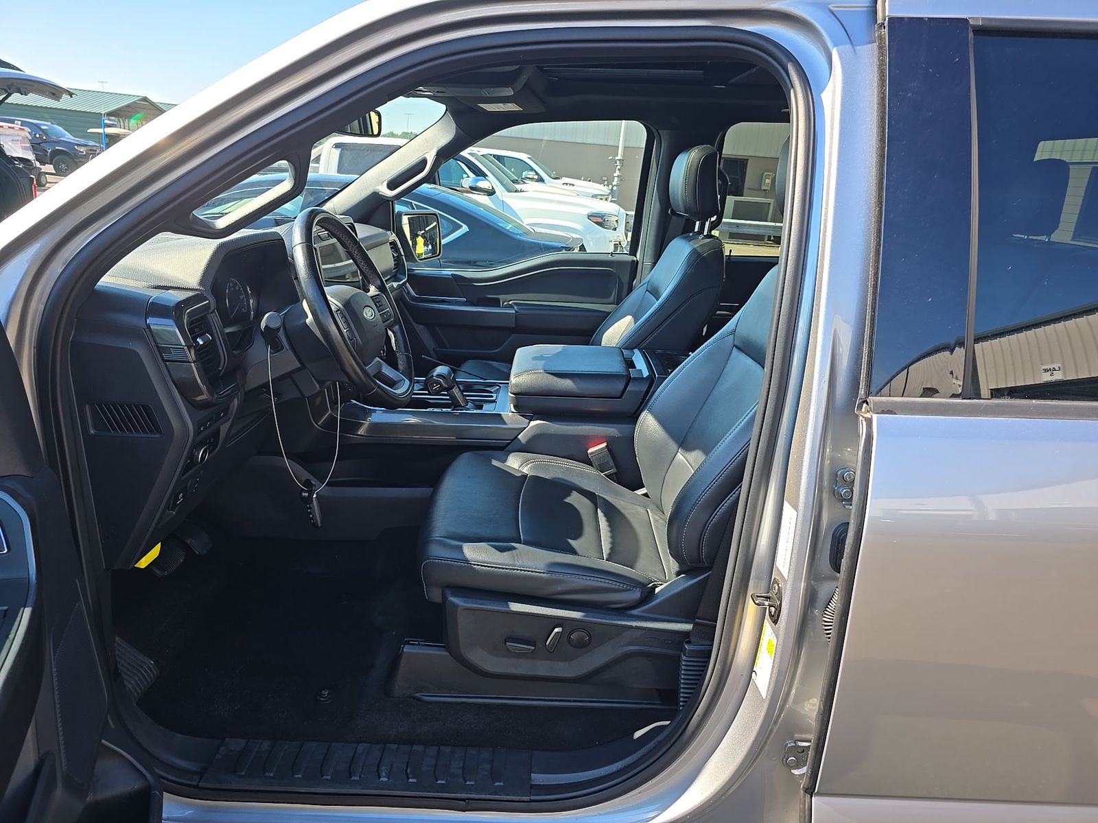 2023 Ford F-150 XLT AWD