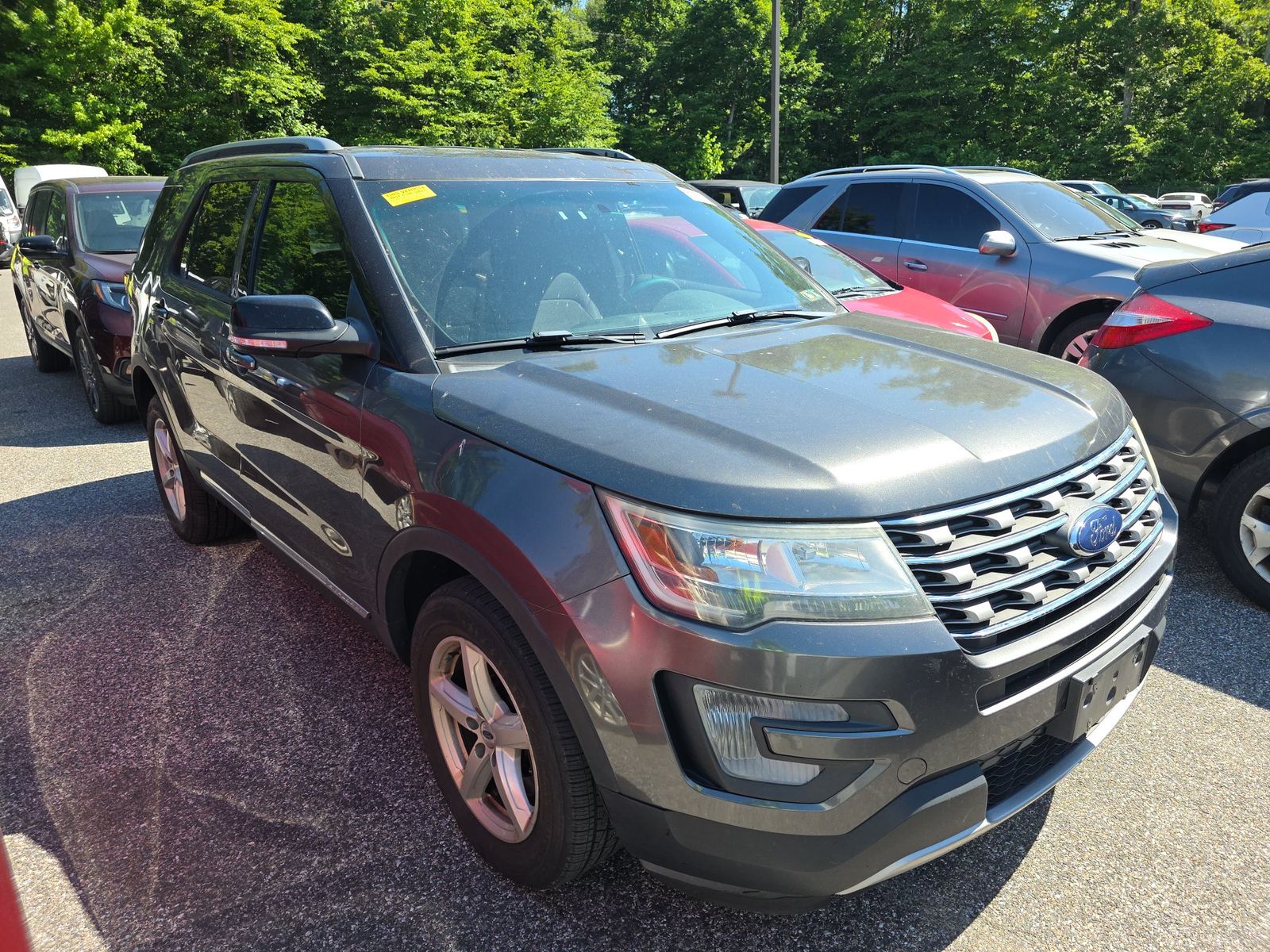 FORD EXPLORER - 4