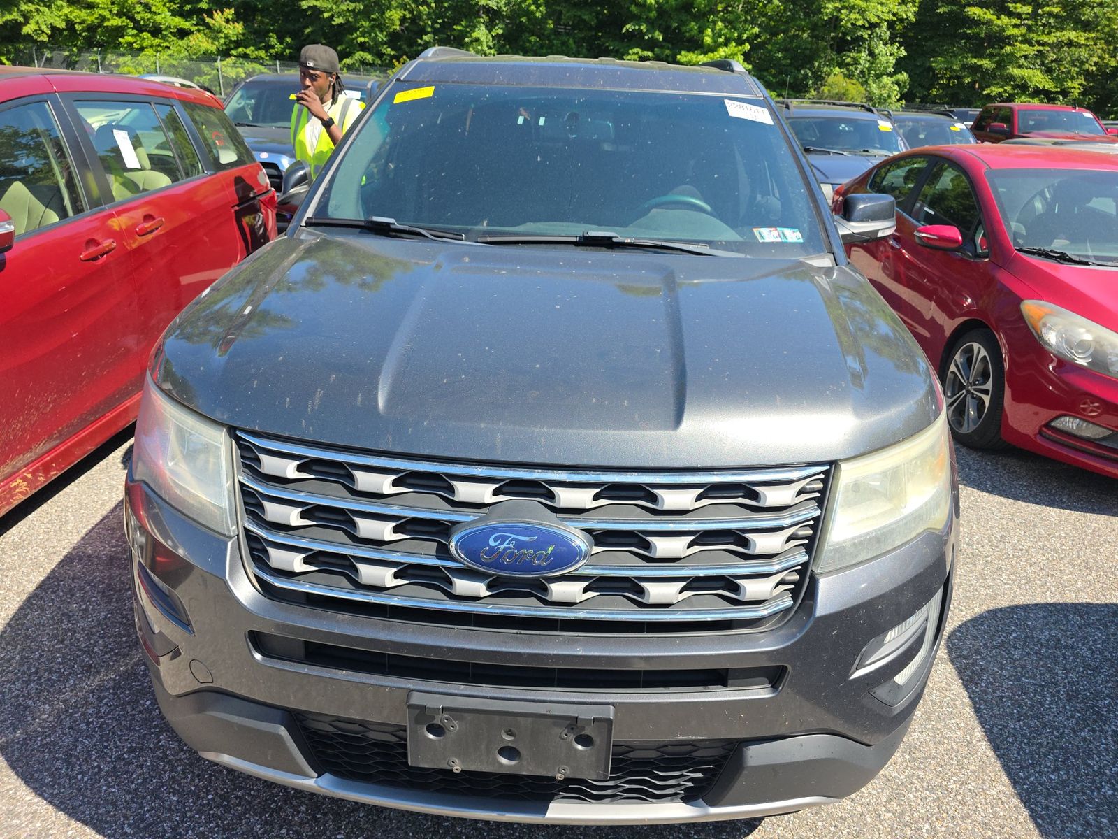 FORD EXPLORER - 3