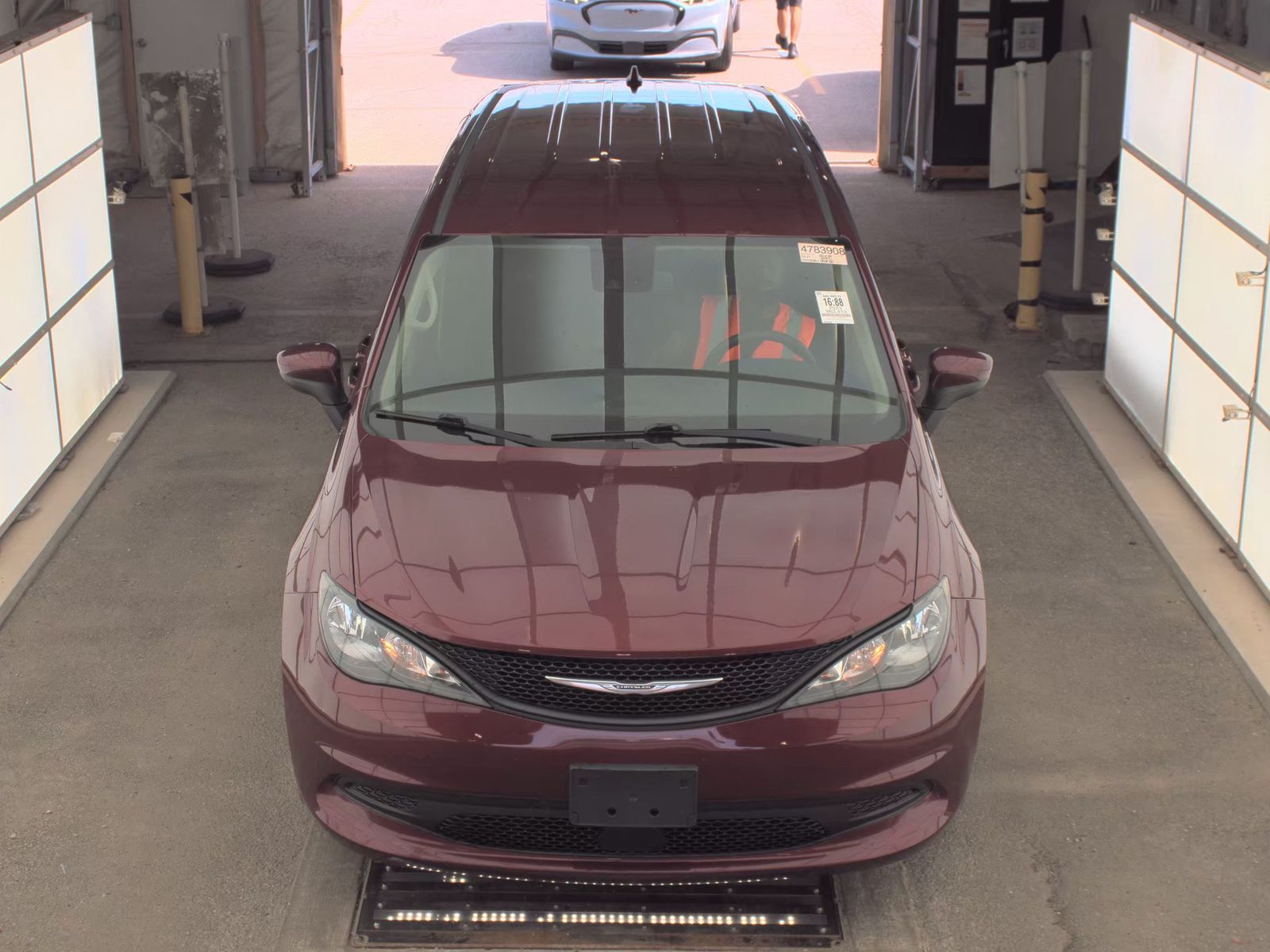 CHRYSLER VOYAGER - 3