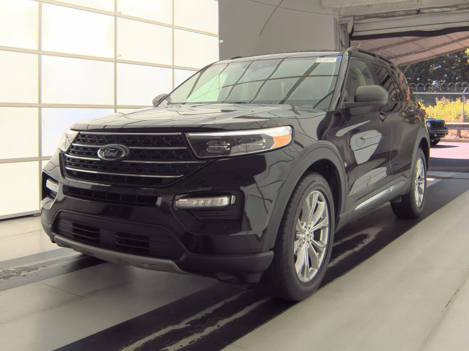 FORD EXPLORER - 1