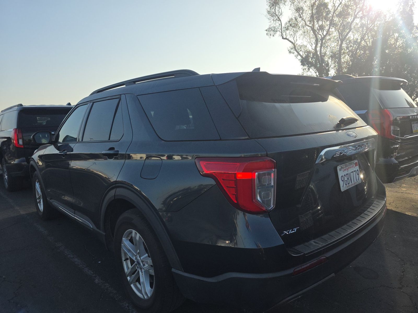 FORD EXPLORER - 7