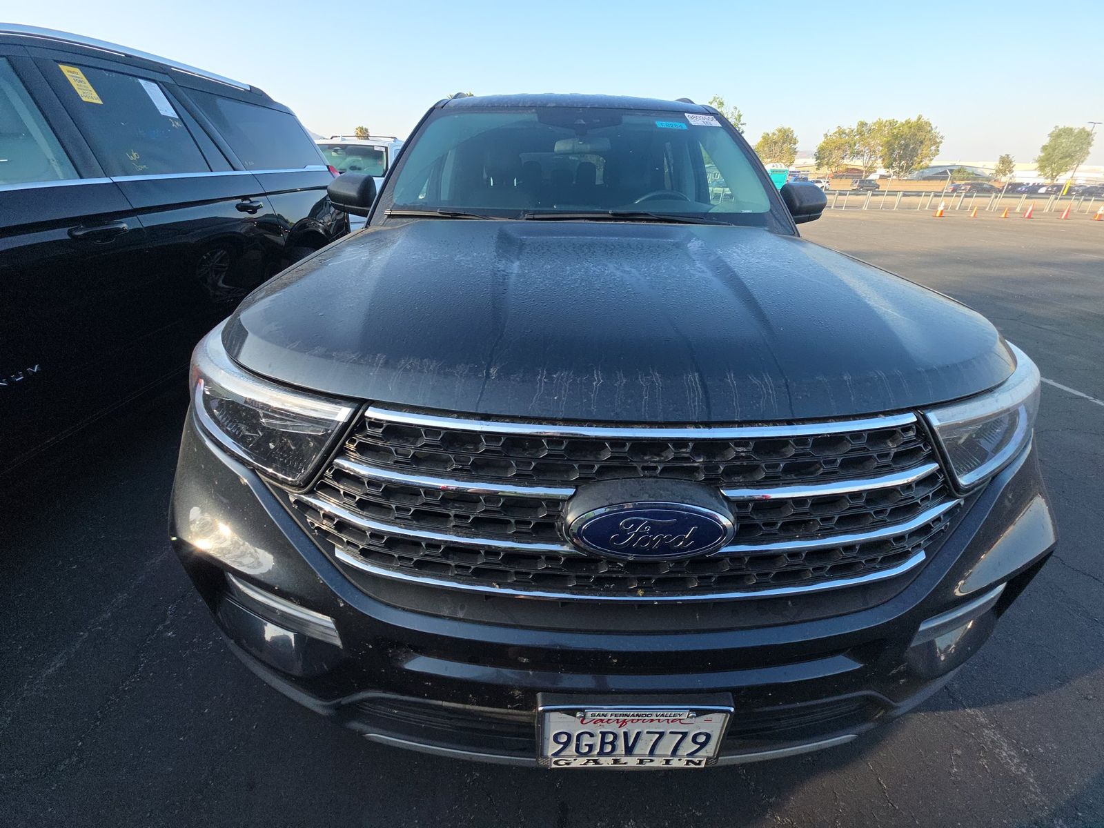 FORD EXPLORER - 3