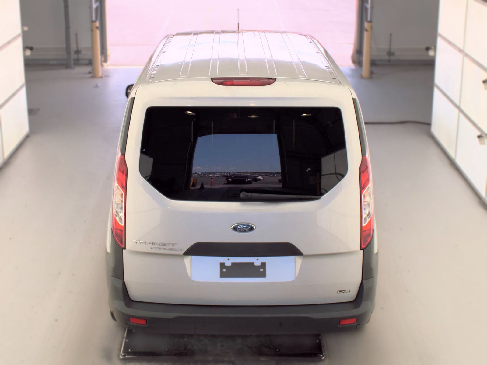 FORD TRANSIT CONNECT - 6
