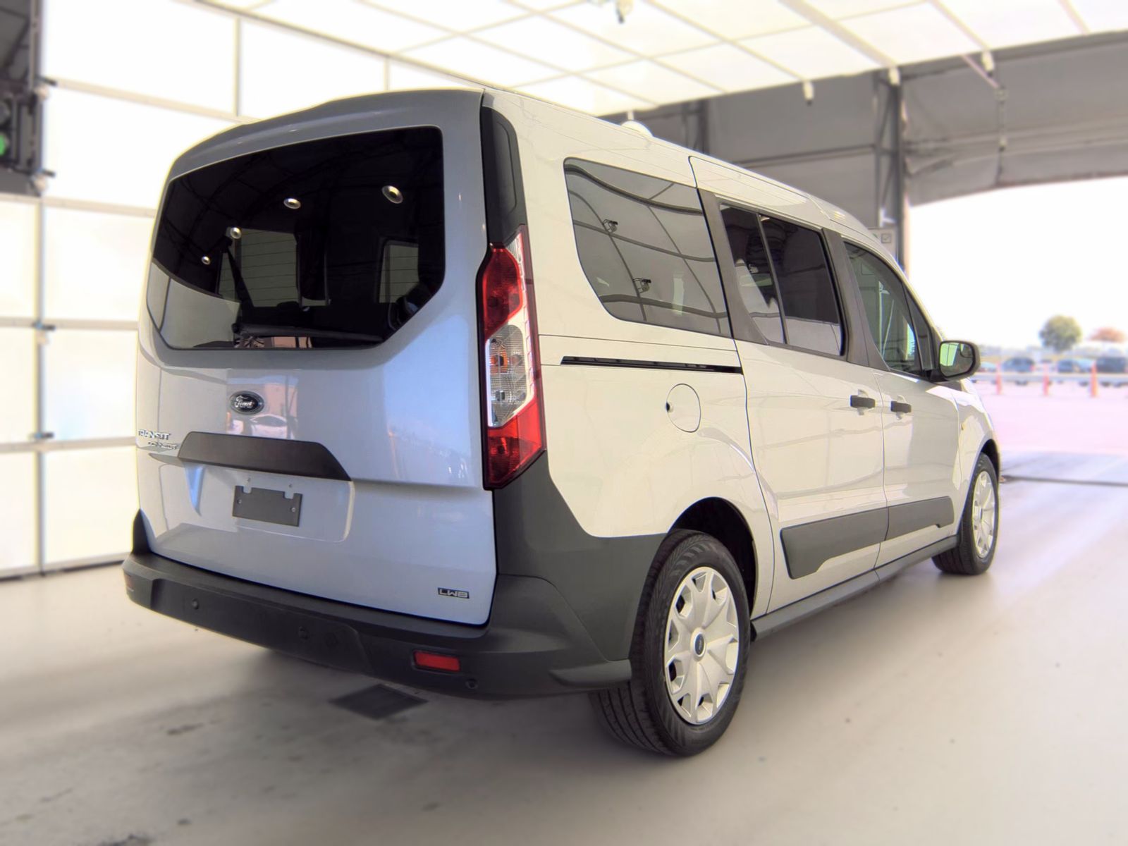 FORD TRANSIT CONNECT - 5