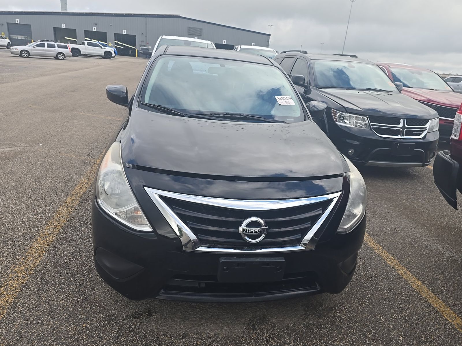 NISSAN VERSA - 3