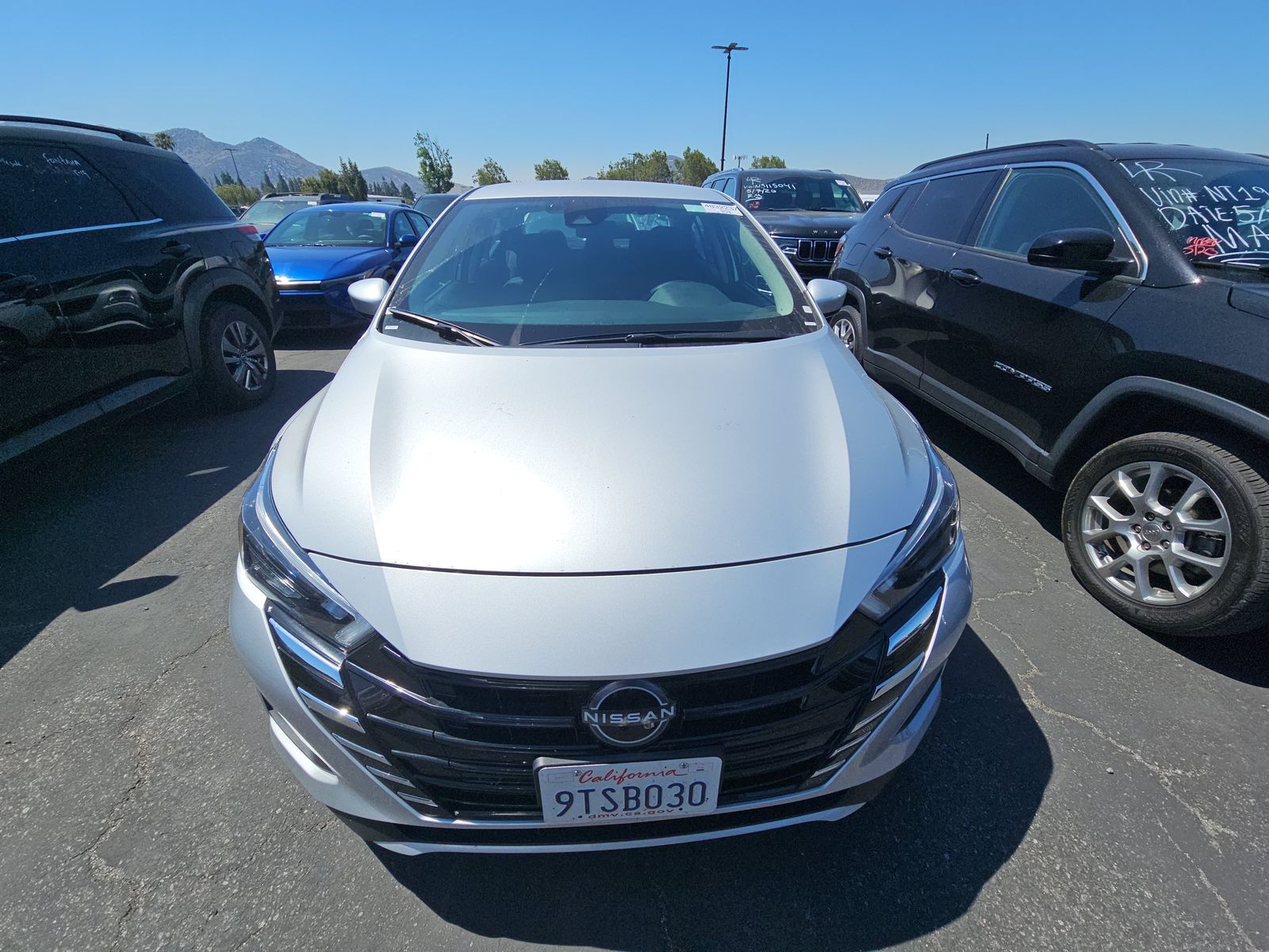 NISSAN VERSA - 3