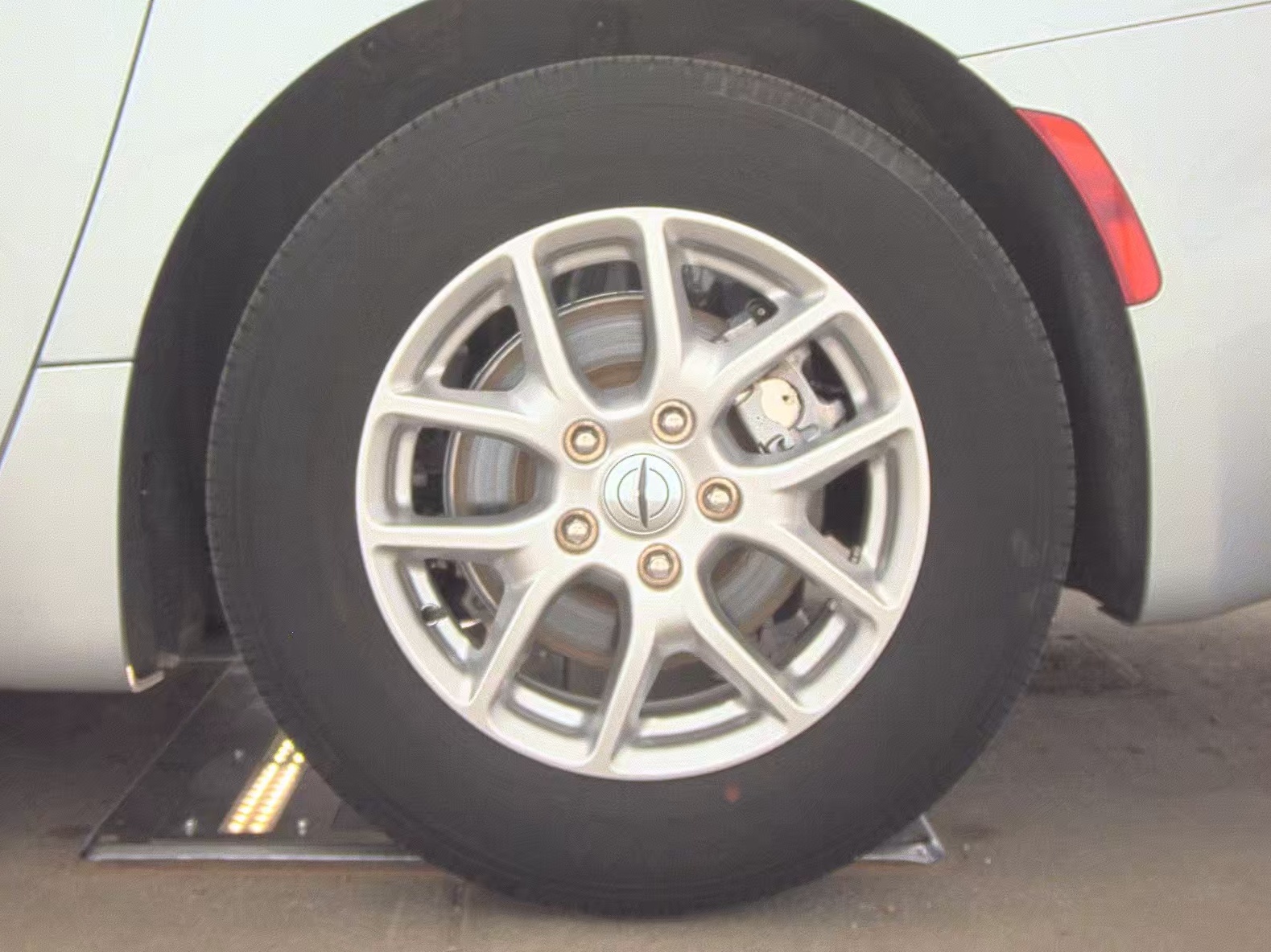 2023 Chrysler Pacifica Touring FWD