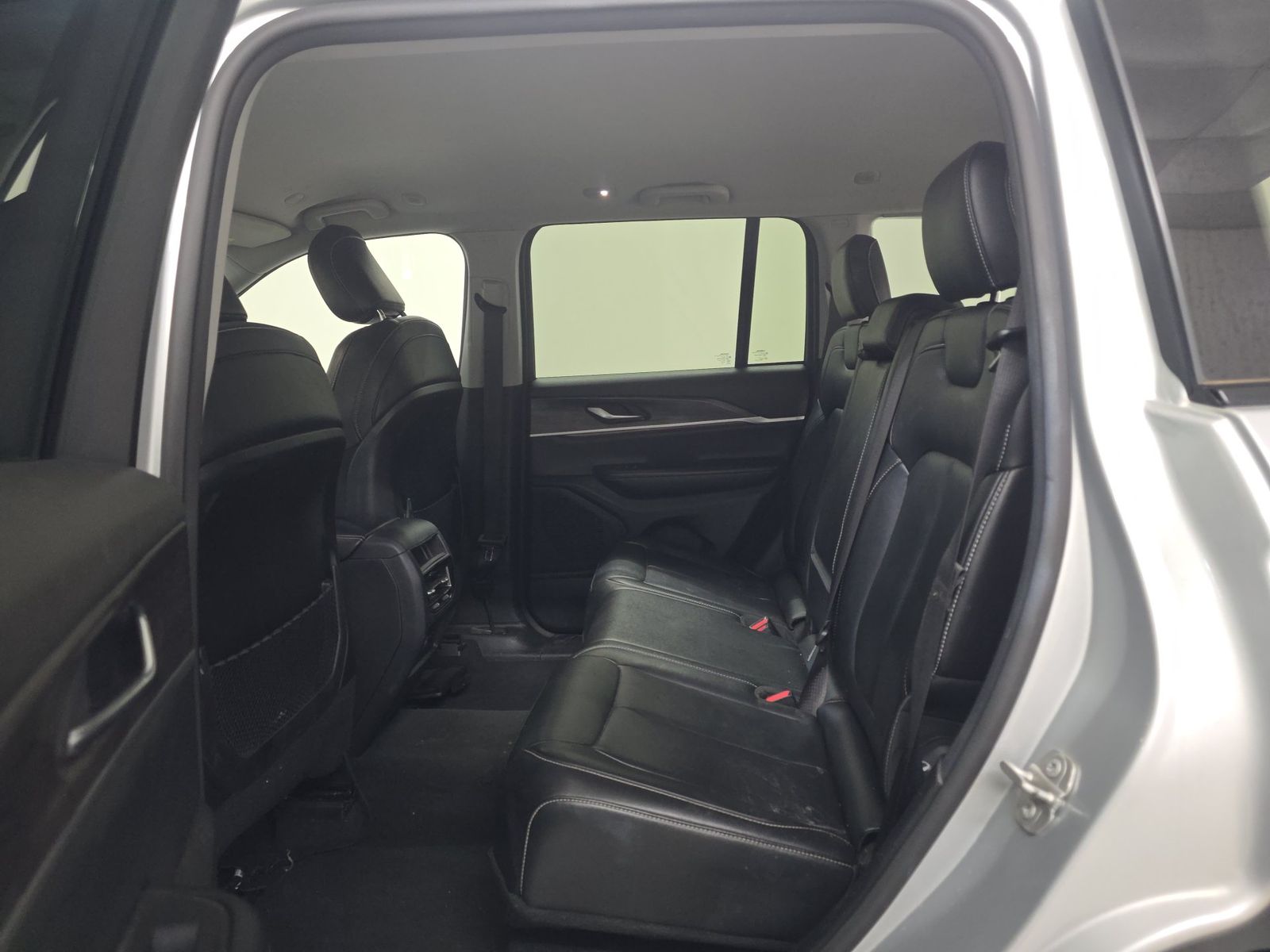 2023 Jeep Grand Cherokee Limited AWD