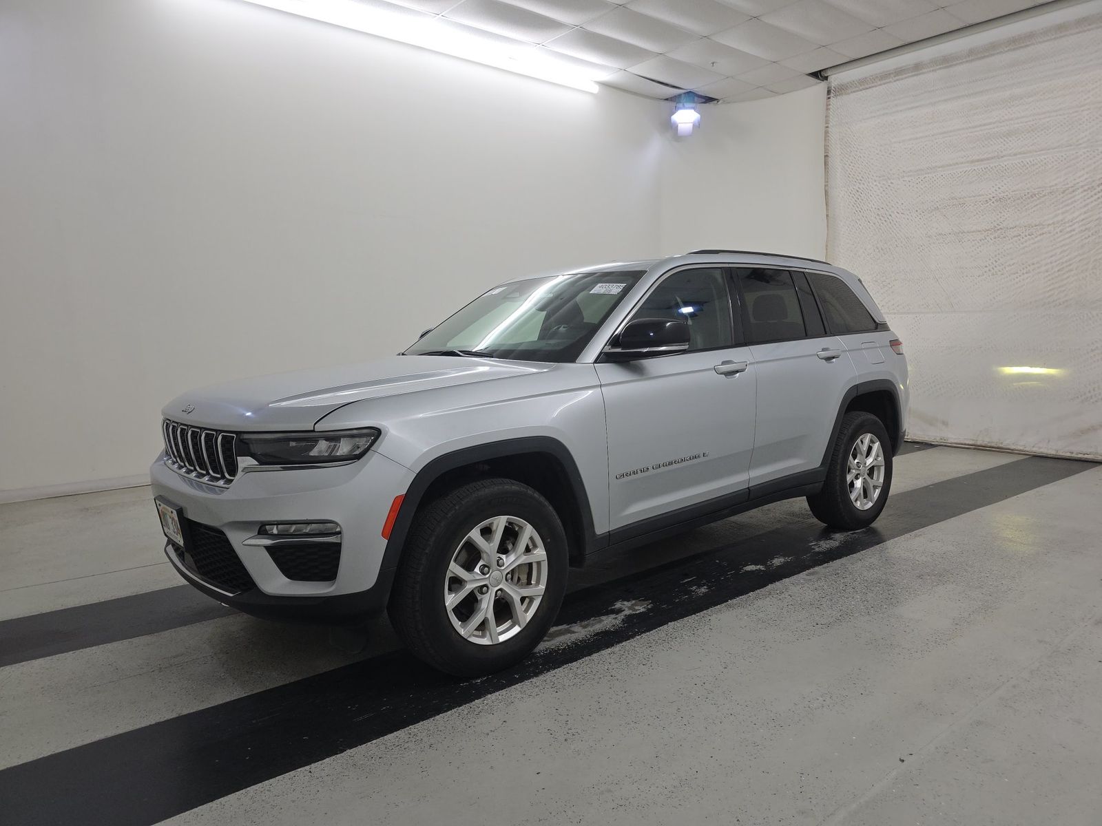 2023 Jeep Grand Cherokee Limited AWD