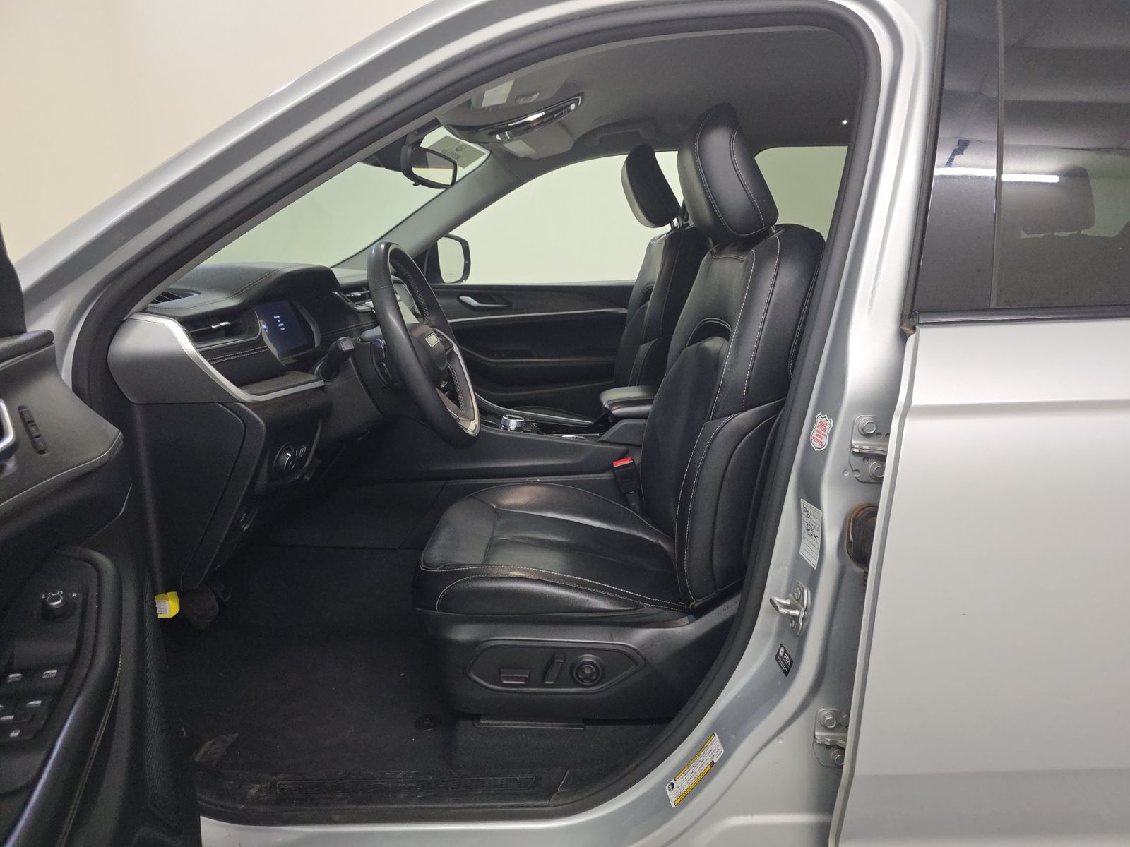 2023 Jeep Grand Cherokee Limited AWD