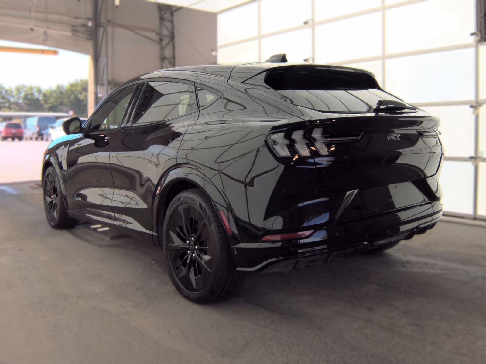 FORD MUSTANG MACH-E - 9
