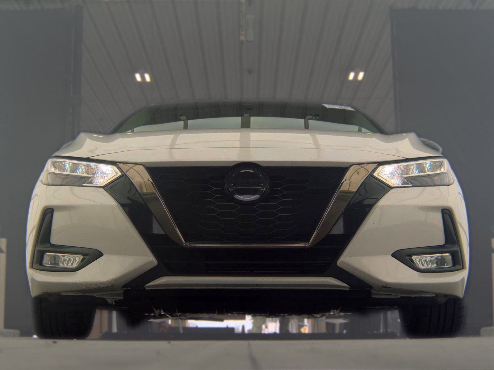 NISSAN SENTRA - 4