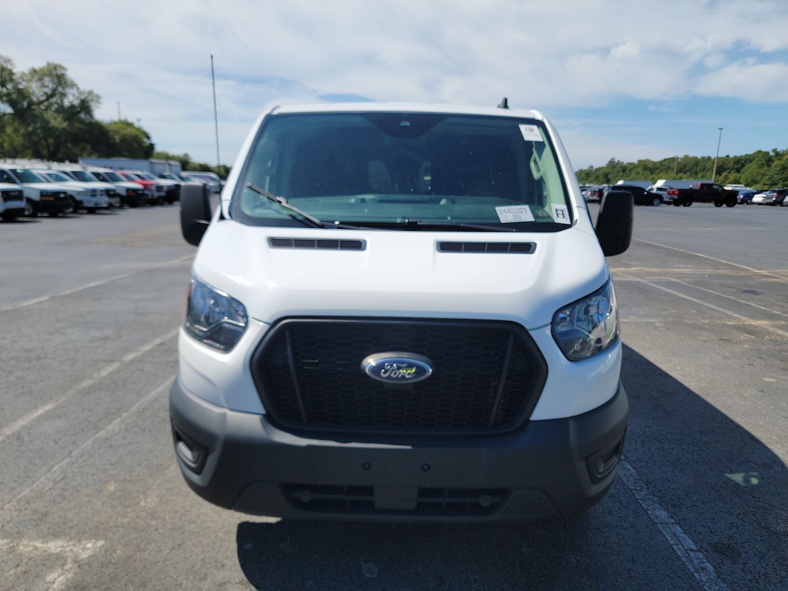 FORD TRANSIT 150 - 3