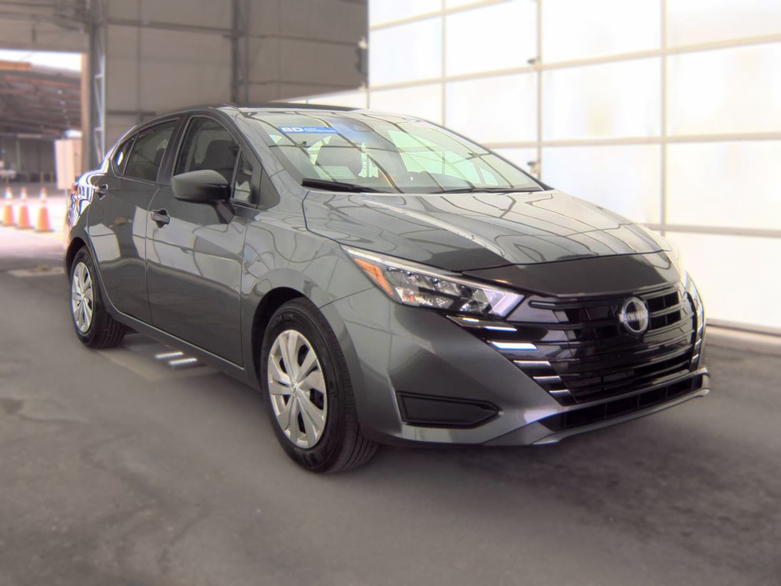 NISSAN VERSA - 5