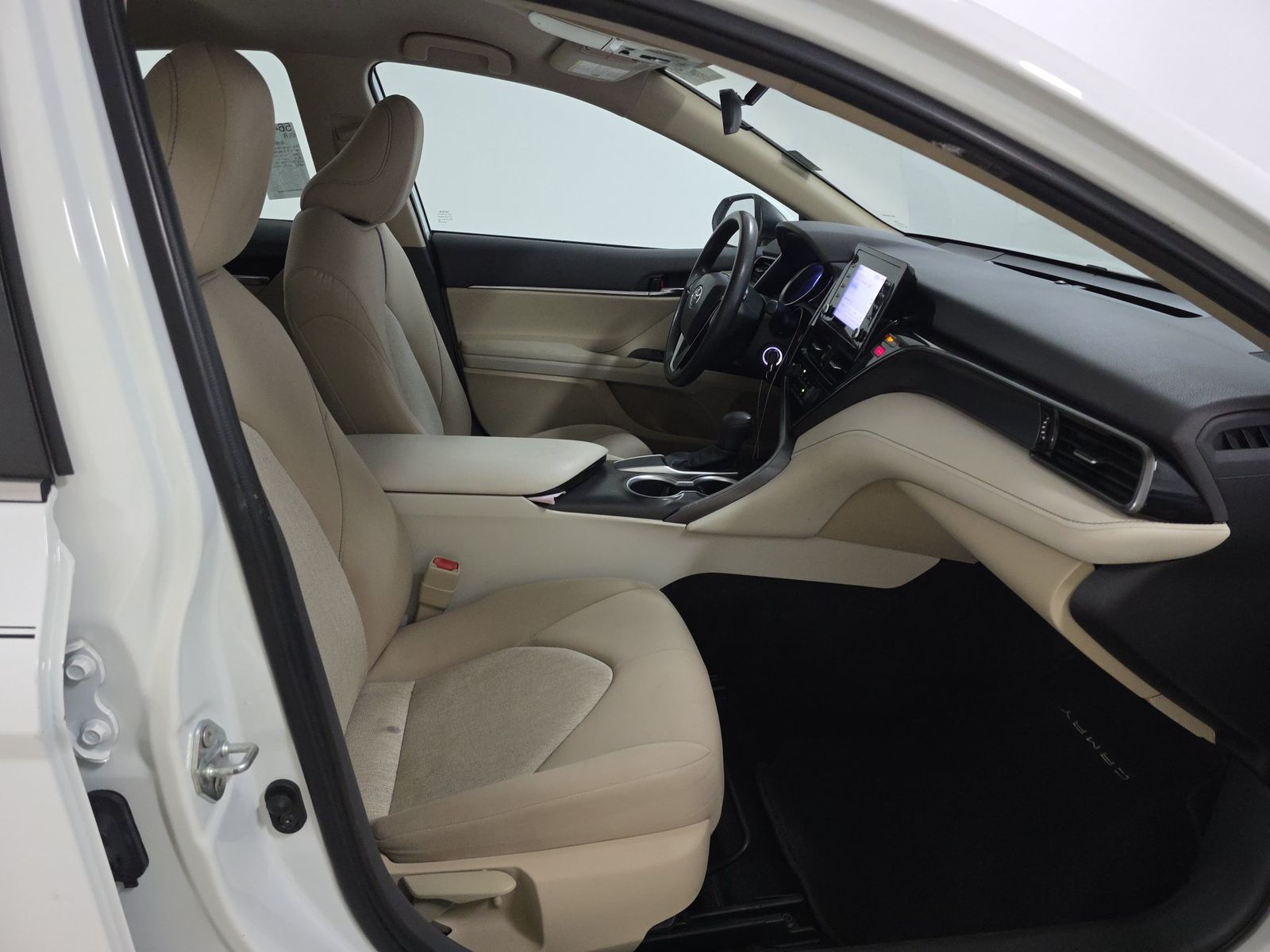 TOYOTA CAMRY - 9